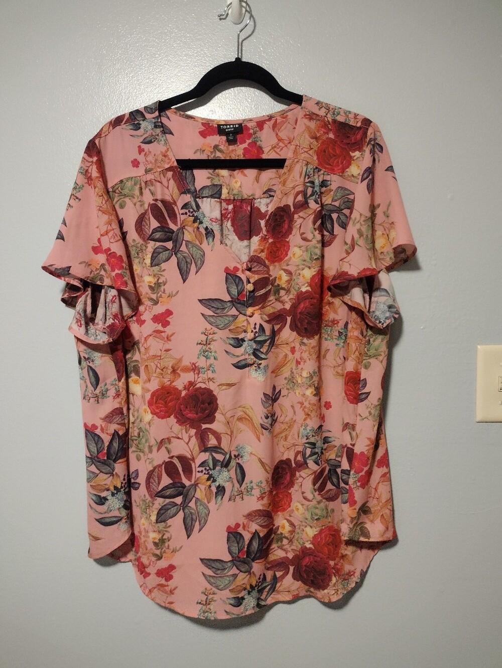 Torrid Harper Floral V-Neck Short Sleeve Blouse